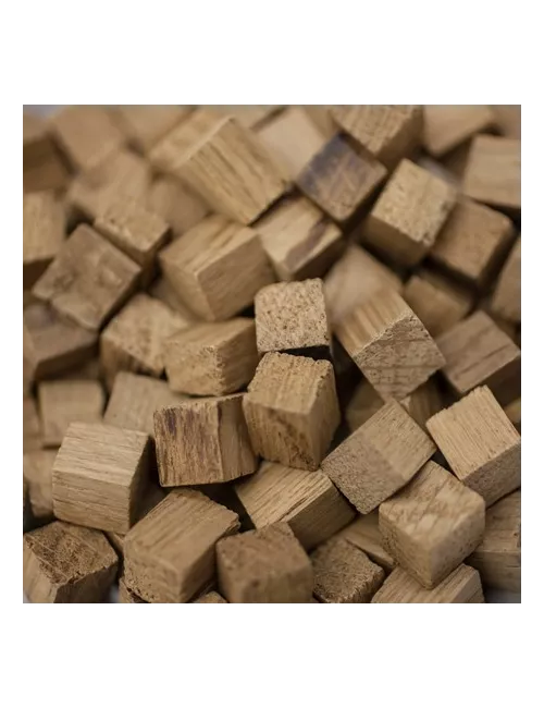 Chêne français - chauffe : légère - taille : cube - 25 kg - SA