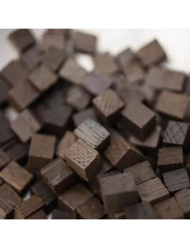 Chêne français - chauffe : forte - taille : cube  - 10 kg - BA